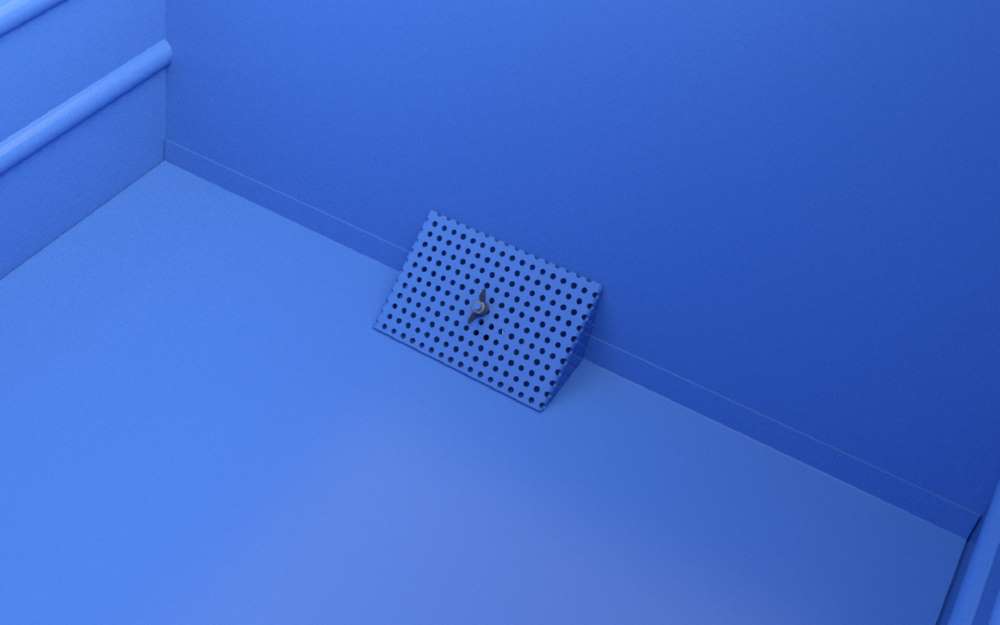 Produktbild Bauer Späne-Stapelkipper BSS 90 mit Siebblech und Ablasshahn lackiert lichtblau bild 2