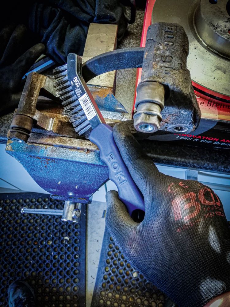 Produktbild BGS Bremssattelbürste gebogen 230 mm bild 4