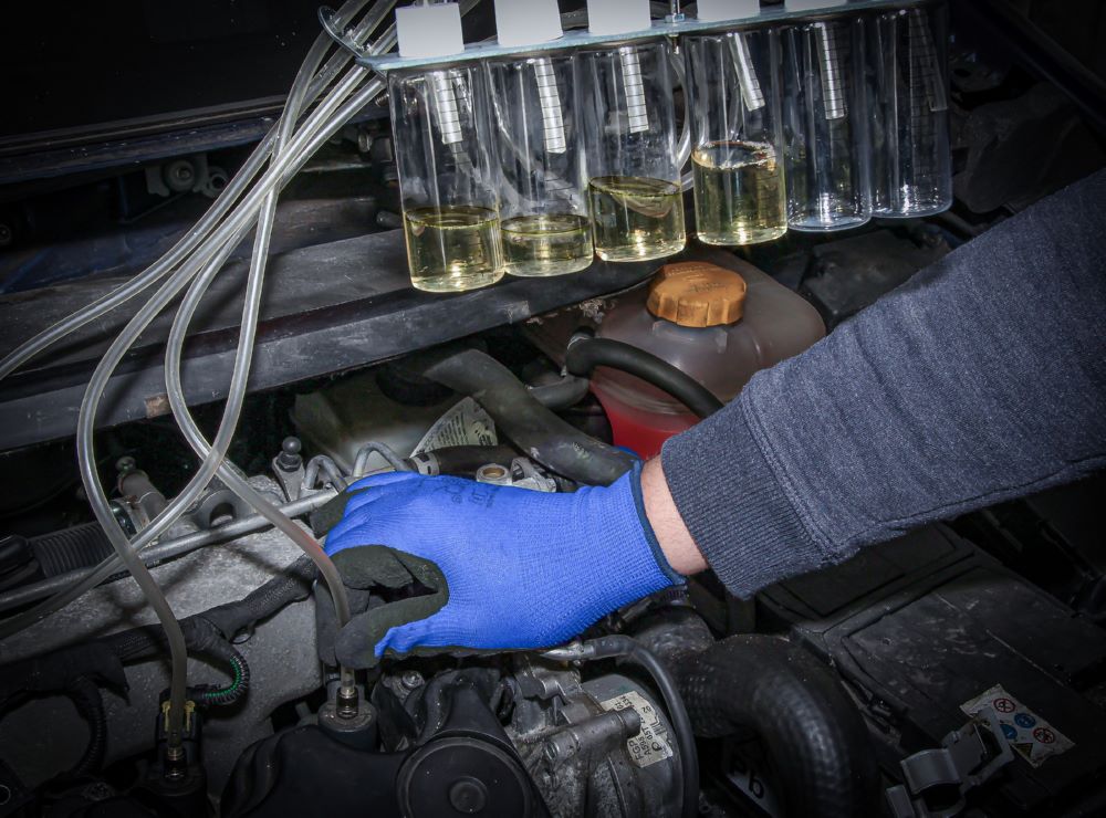 Produktbild BGS Common Rail Tester mit 24 Adaptern bild 2