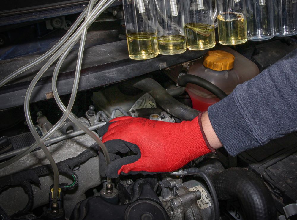 Produktbild BGS Diy Common Rail Tester mit 32 Adaptern bild 6