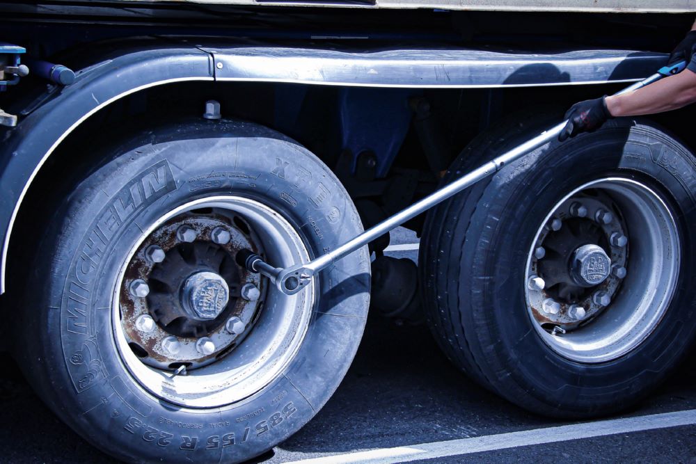 Produktbild BGS Drehmomentschlüssel Abtrieb Außenvierkant 25 mm 1 Zoll 200 - 1000 Nm bild 6