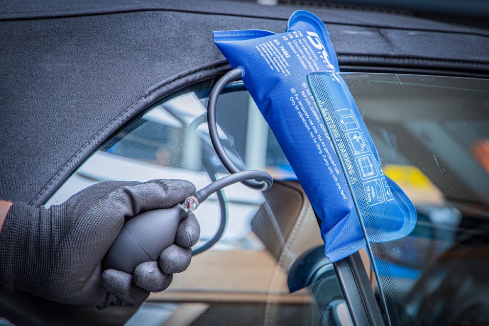 Produktbild BGS Druckkissen mit Handpumpe Rechteck 270 x 135 mm bild 2