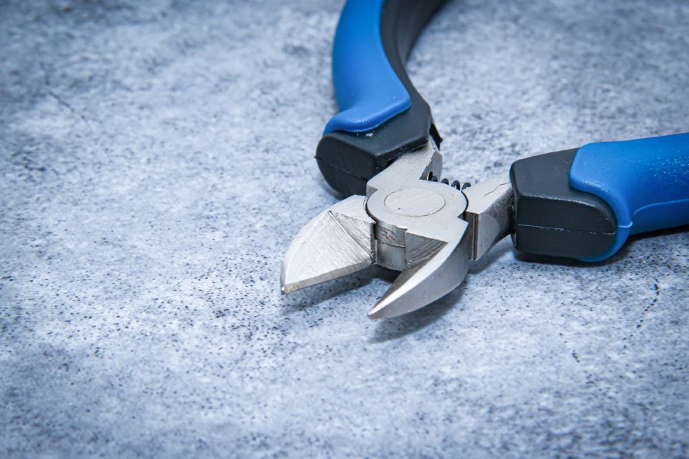 Produktbild BGS Elektronik Seitenschneider mit Feder 115 mm bild 2