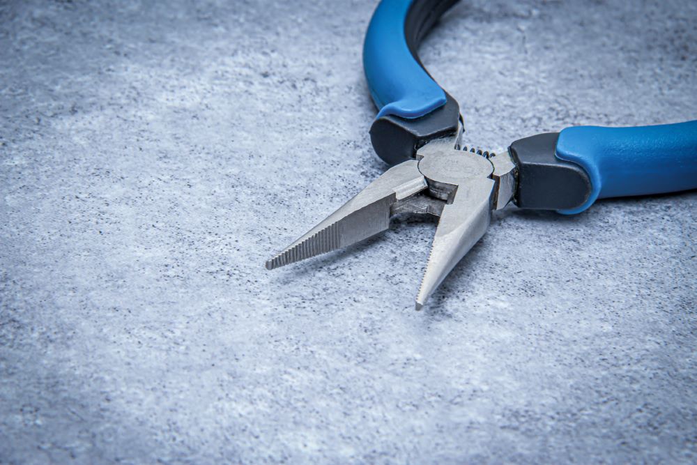 Produktbild BGS Elektronik Spitzzange gerade mit Feder 130 mm bild 2