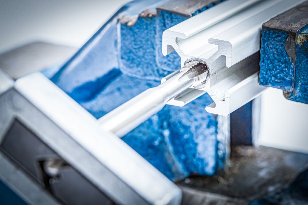 Produktbild BGS Gewindeschneid Satz M3 - M12 44 teilig bild 2