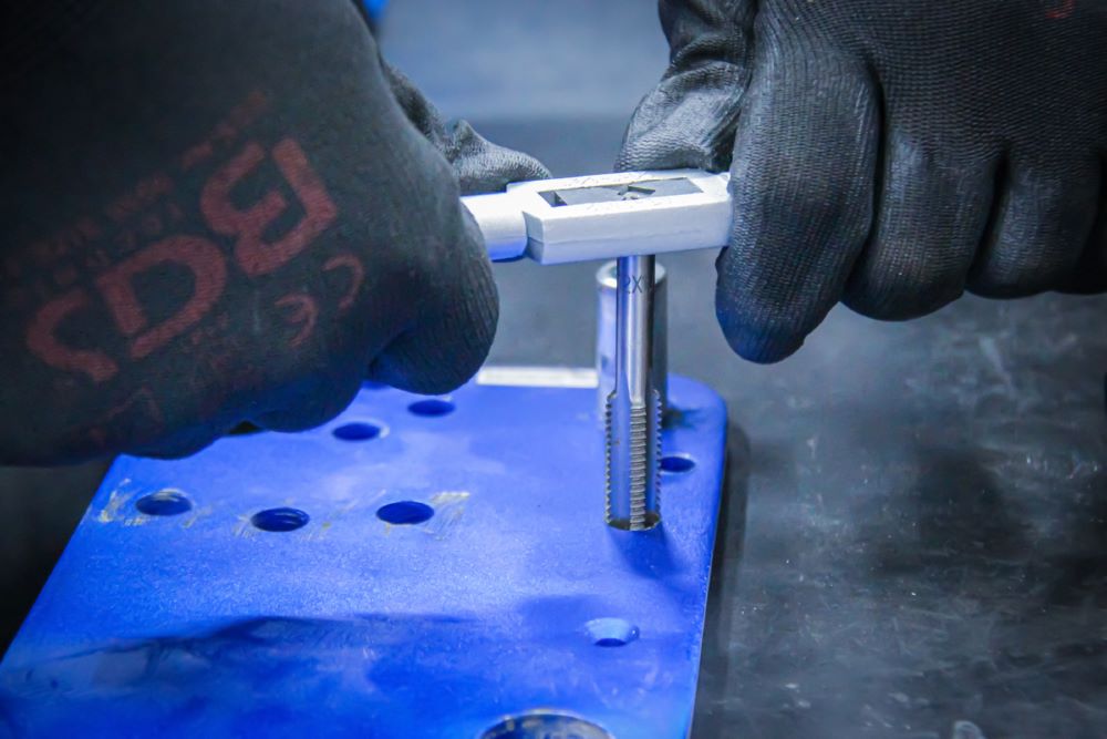 Produktbild BGS Gewindeschneid Satz Zoll 1/4 Zoll - 1 Zoll 45 teilig bild 2