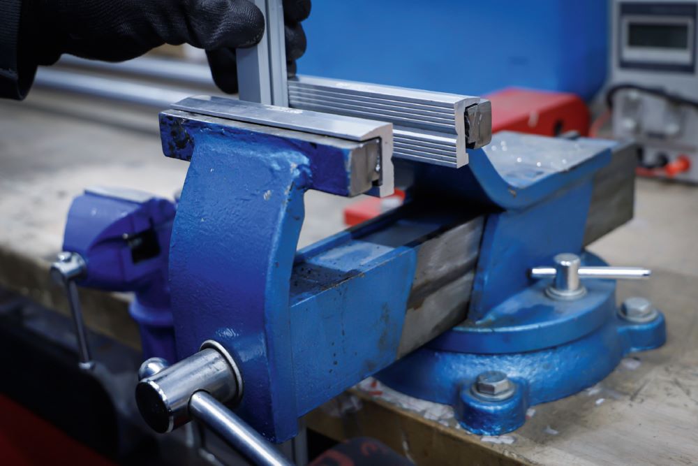 Produktbild BGS Schraubstock Schutzbacken Aluminium Breite 100 mm 2 teilig bild 2