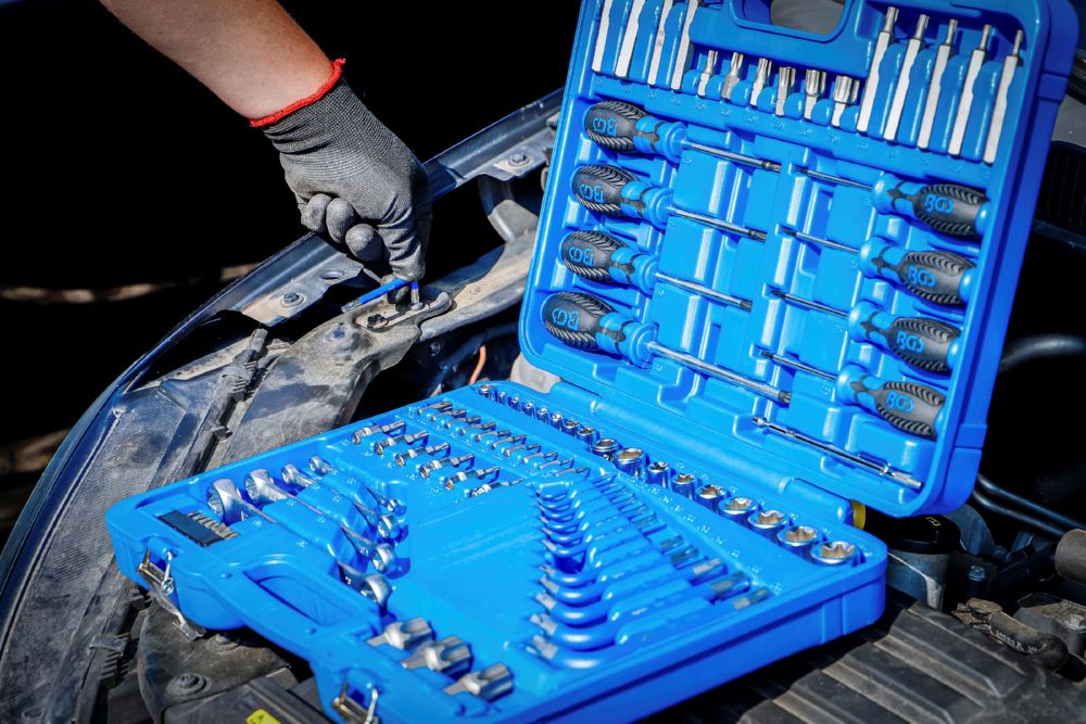 Produktbild BGS Werkzeugsortiment 6,3 mm + 12,5 mm E-Profil / T-Profil für Torx 84 teilig bild 2