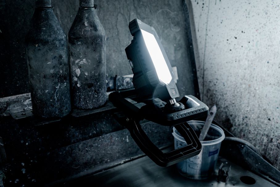 Produktbild Brennenstuhl Akku LED Arbeitsstrahler CL 1050 MA klemmbar bild 15