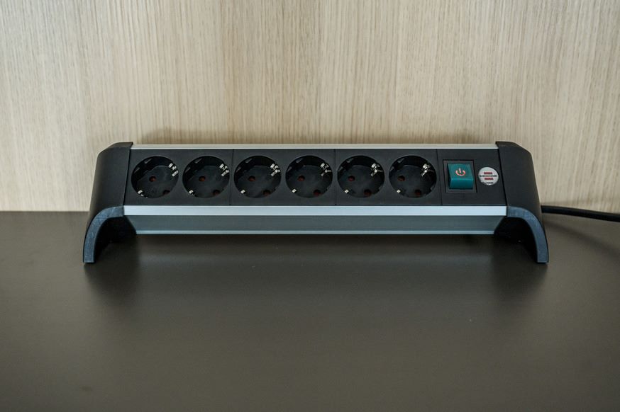 Produktbild Brennenstuhl Alu-Office-Line Steckdosenleiste 6-fach Steckerleiste aus Aluminium 3 m Kabel bild 6