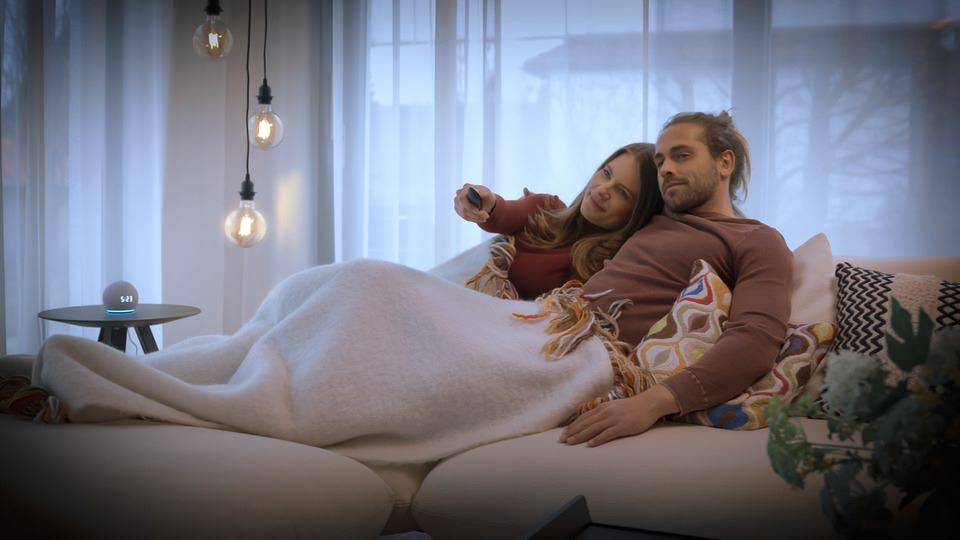 Produktbild Brennenstuhl Connect WiFi Filament LED Lampe kompatibel mit Amazon Alexa-Google Assistant E27 bild 7