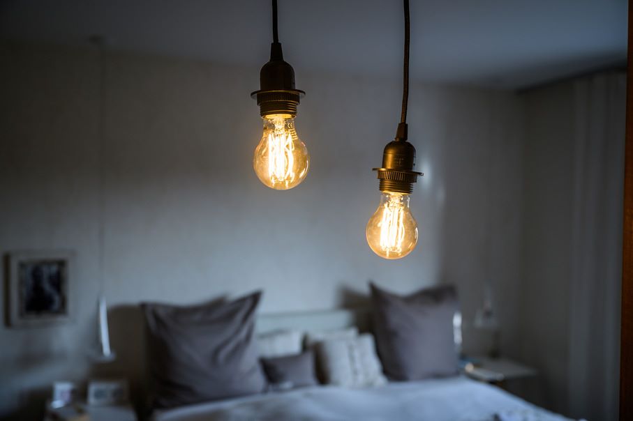 Produktbild Brennenstuhl Connect WiFi Filament LED Lampe E27 4,9 W Standard 2200K stufenlos dimmbar bild 7