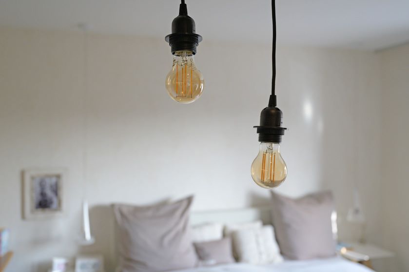 Produktbild Brennenstuhl Connect WiFi Filament LED Lampe E27 4,9 W Standard 2200K stufenlos dimmbar bild 8