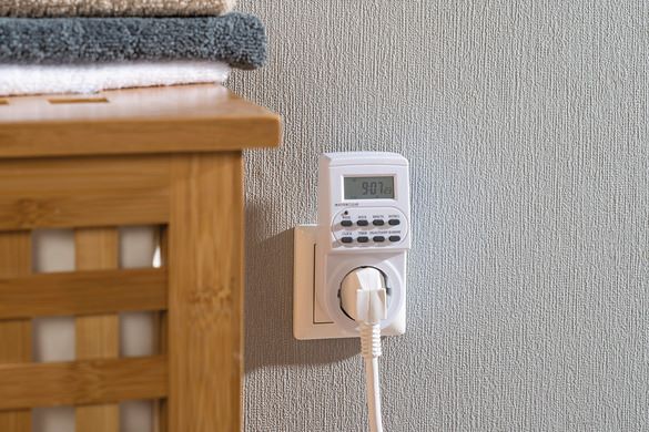 Produktbild Brennenstuhl BAT Digitale Wochenzeitschaltuhr DZ 20 digitale Timer Steckdose bild 4