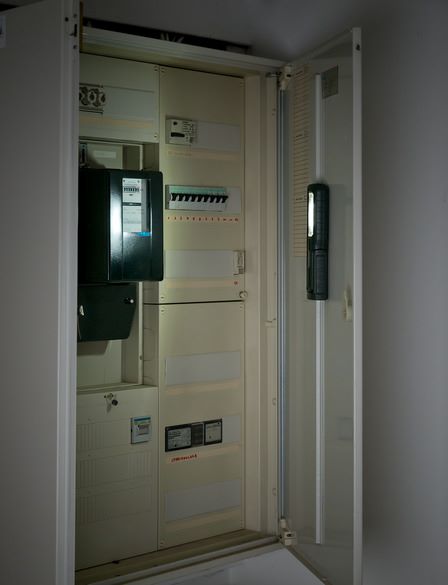 Produktbild Brennenstuhl LED Akku Handleuchte HL 700 A IP54 Arbeitsleuchte dimmbare Werkstattlampe mit US bild 3