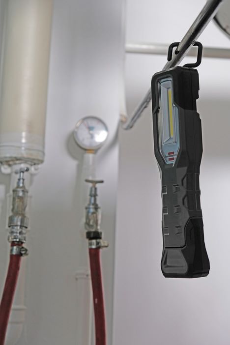 Produktbild Brennenstuhl LED Akku Handleuchte HL 1000 A IP54 Beispiel 2 bild 9