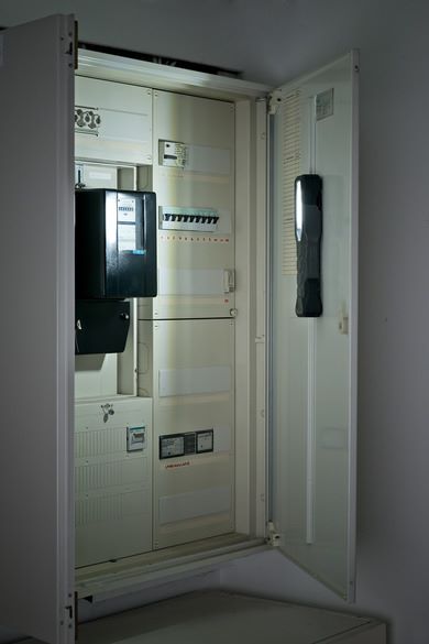 Produktbild Brennenstuhl LED Akku Handleuchte HL 1000 A IP54 Beispiel 3 bild 8