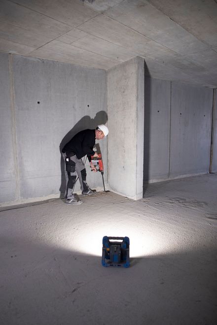 Produktbild Brennenstuhl LED Akku Arbeitsstrahler BS 5000 MA 6000lm 18V IP55 2 Schaltstufen dimmbar bild 13