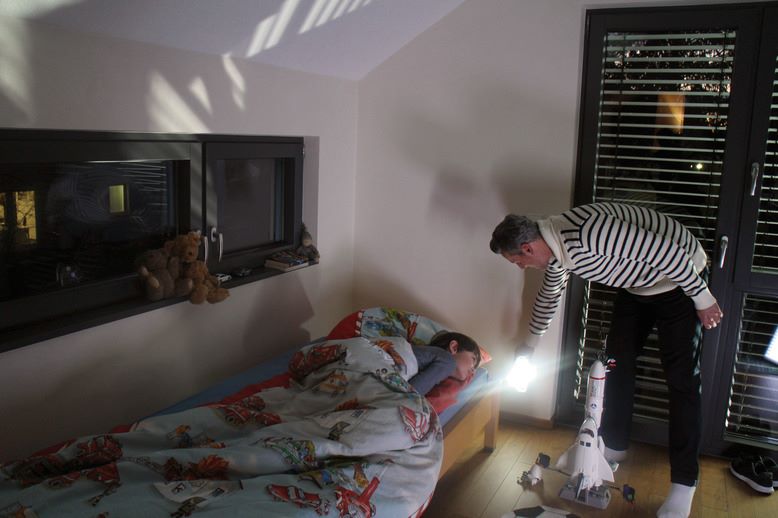 Produktbild Brennenstuhl LED Sicherheitsleuchte Nachtlicht mit Infrarot Bewegungsmelder bild 15