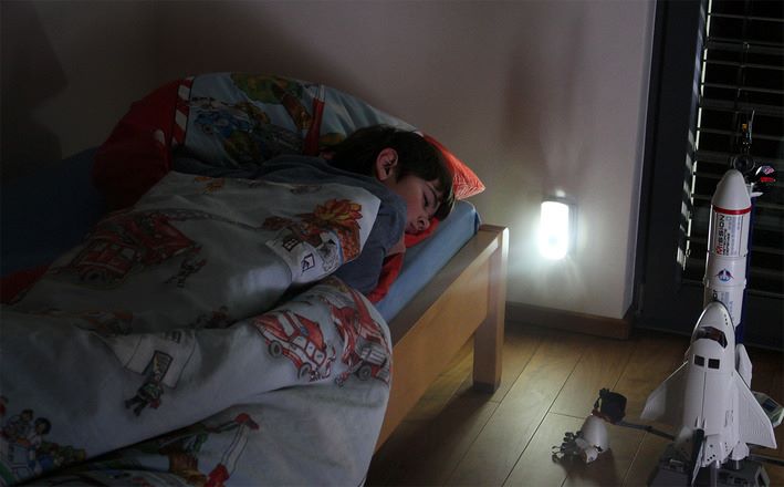 Produktbild Brennenstuhl LED Sicherheitsleuchte Nachtlicht mit Infrarot Bewegungsmelder bild 16