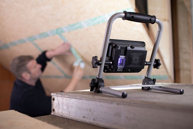 Produktbild Brennenstuhl Mobiler LED Akku Strahler 20 Watt EL 2000 MA IP54 bild 14