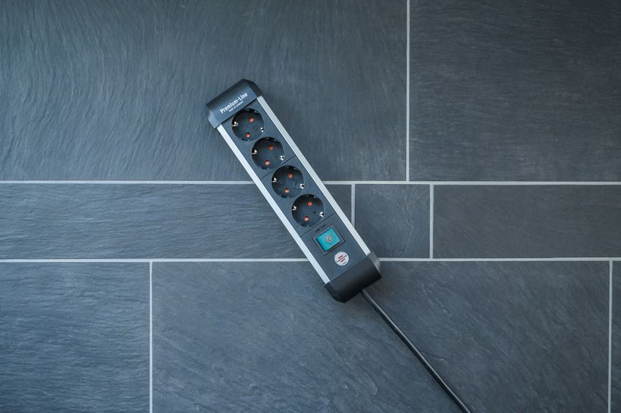 Produktbild Brennenstuhl Premium-Alu-Line Steckdosenleiste 4-fach Steckerleiste Aluminium Schalter 1,8 m bild 10