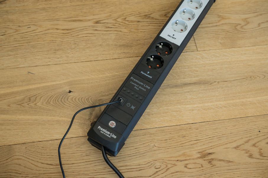 Produktbild Brennenstuhl Premium-Line Comfort Switch Plus Steckdosenleiste 6-fach schwarz/grau bild 13