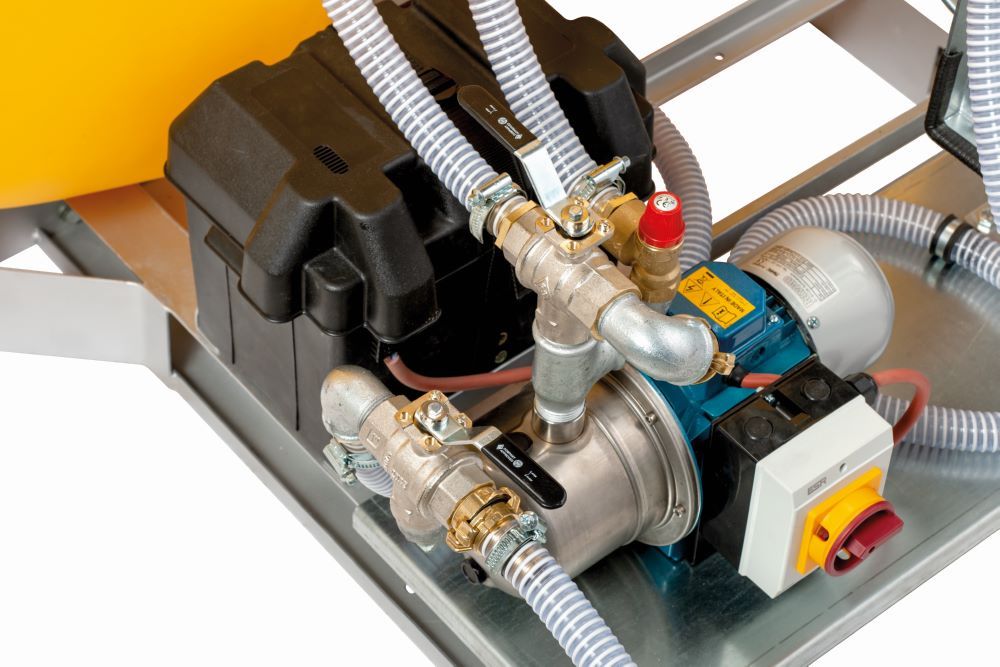 Produktbild Cemo BWS 130-PE FA 3000 Elektropumpe 24 V Li-Ion-Akku mit Haspel schwenkbar gelb bild 4