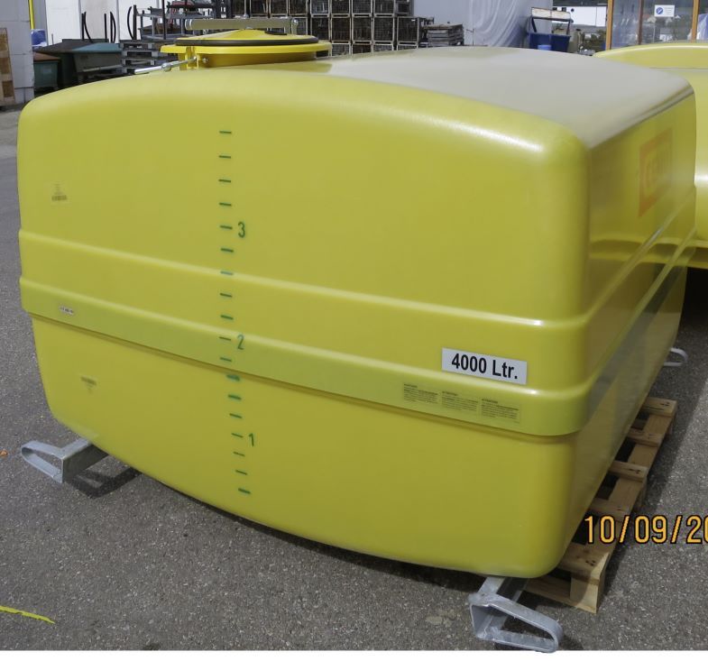 Produktbild Cemo Fass 4000 l kofferförmig Dom 420 vorne bild 2