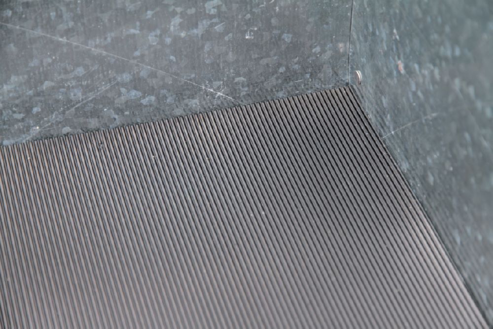 Produktbild Cemo Gummi Feinriefenmatte ölbeständig für Einlegeschalen 66 x 73 cm