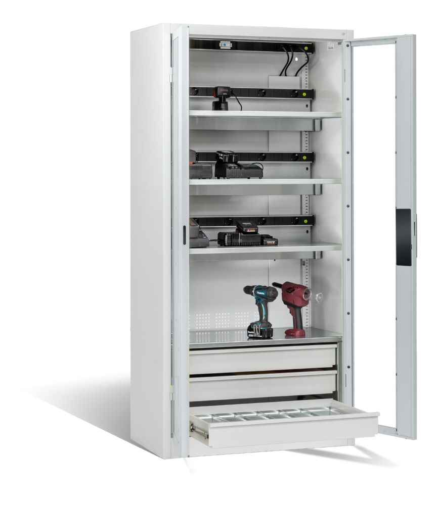 Produktbild C+P Akkuladeschrank Serie 89 Comfort 1950 x 930 x 500 mm in lichtgrau bild 2