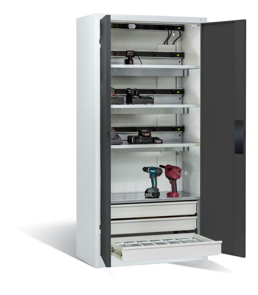 Produktbild C+P Akkuladeschrank Serie 89 Comfort 1950 x 930 x 500 mm lichtgrau anthrazit bild 2