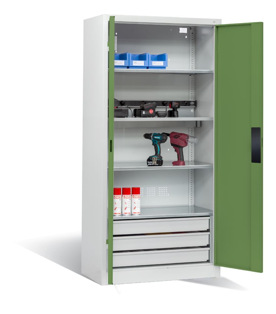 Produktbild C+P Akkuladeschrank Serie 89 H 1950 x B 930 x T 500 mm lichtgrau resedagrün bild 2