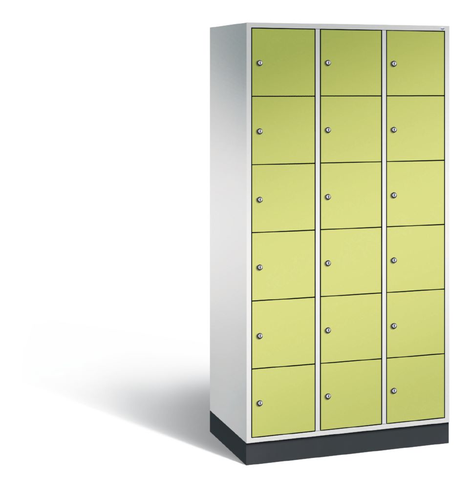 Produktbild C+P Schließfachschrank Intro 18 Fächer 1950 x 920 x 490 mm lichtgrau viridingrün