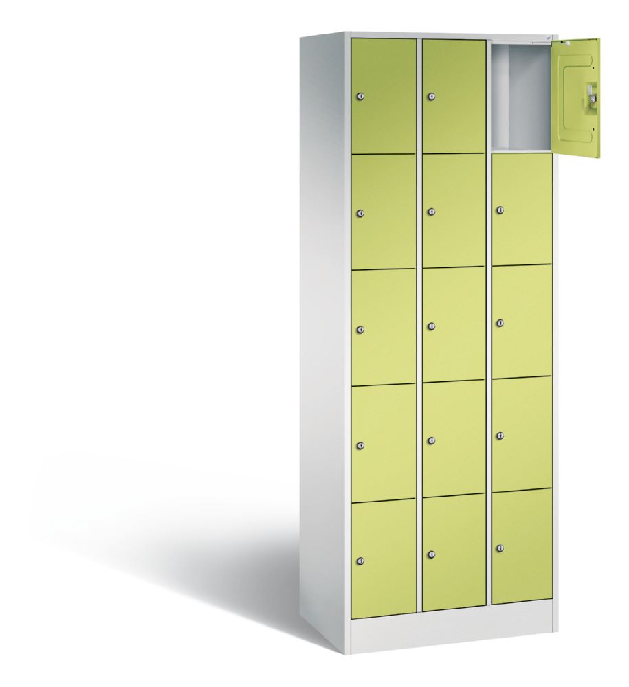 Produktbild C+P Schließfachschrank Serie 8070 H 1950 x B 680 x T 480 mm lichtgrau viridingrün bild 2