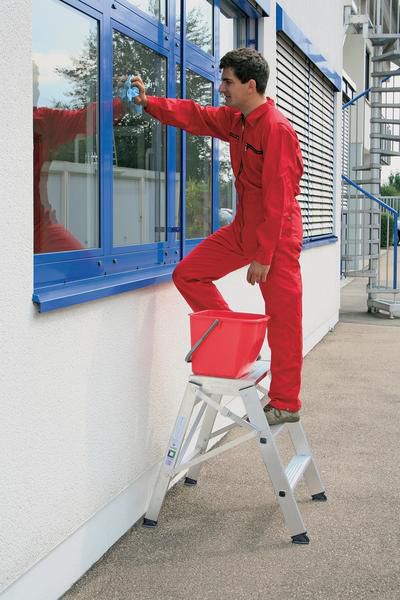 Produktbild Günzburger Aluminium Arbeitspodest klappbar einseitig begehbar mit 3 Stufen