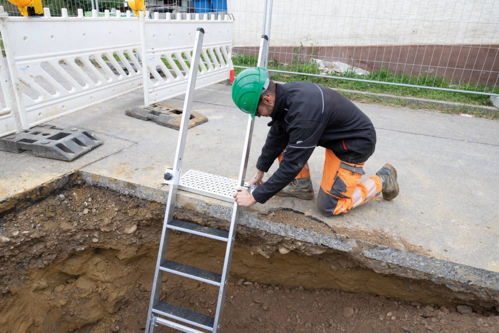 Produktbild Günzburger Stufen Baugrubenleiter mit 4 Stufen mit Handläufe bild 7