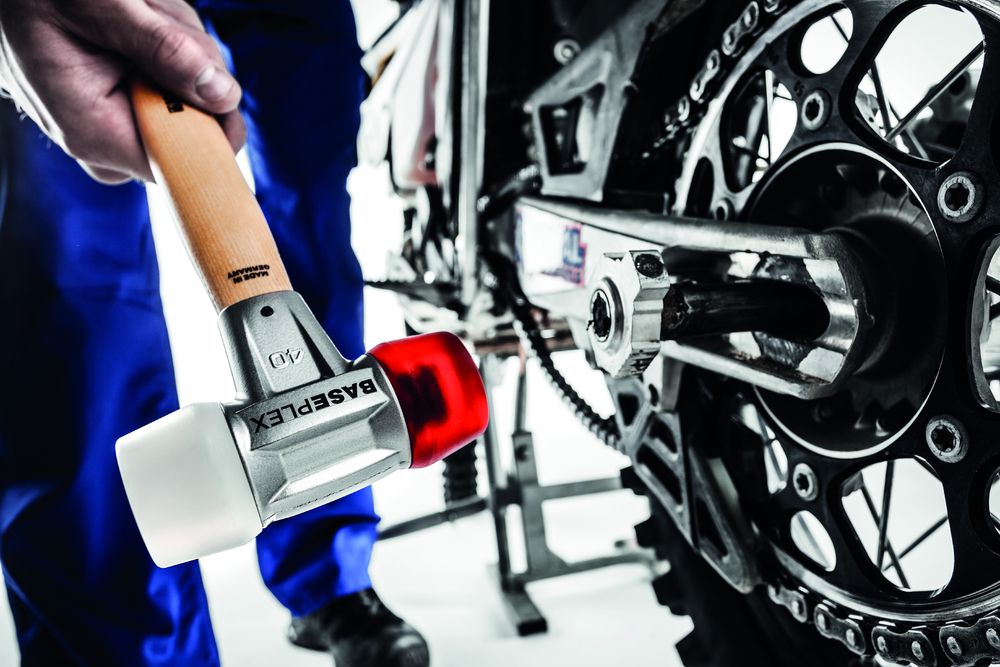 Produktbild BASEPLEX-Schonhammer, Nylon / Celluloseacetat mit Zinkdruckguss-Gehäuse und Holzstiel | D=25 mm | 3968.025 bild 6