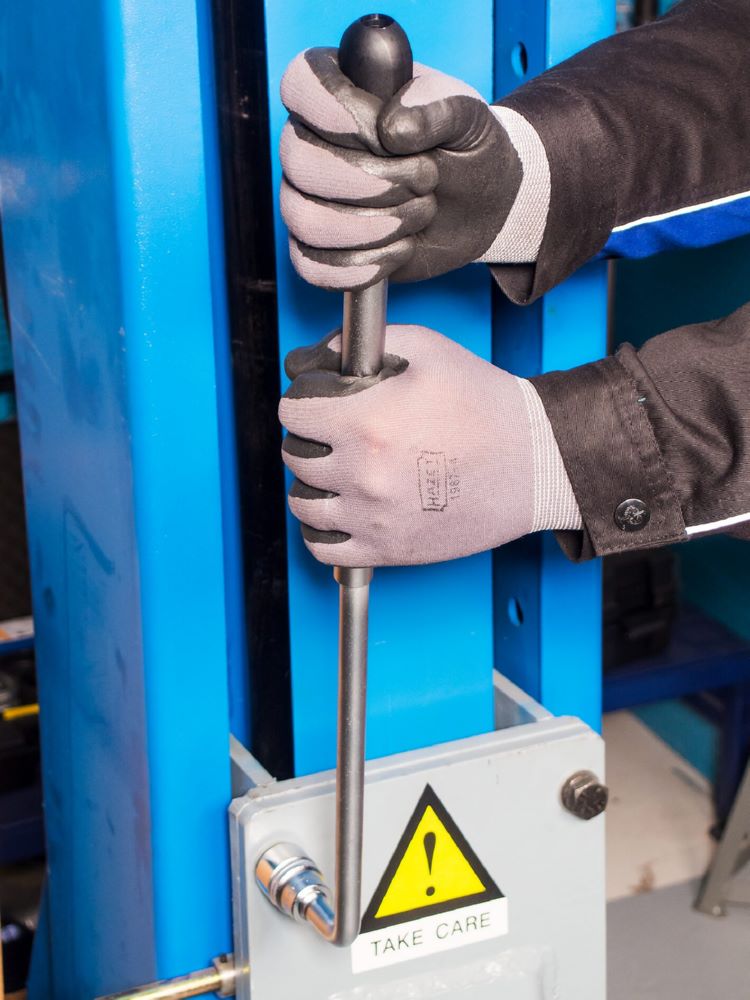 Produktbild Ausziehbarer Radmutternschlüssel 772 mit 1/2 Zoll Vierkant 535 mm bild 3