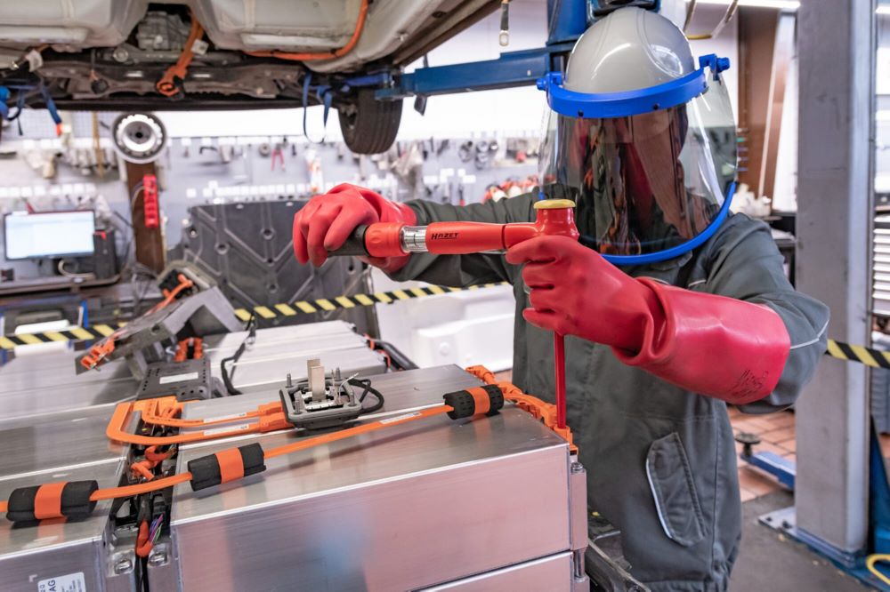 Produktbild Hazet Drehmomentschlüssel schutzisoliert 5108KV Vierkant Länge 275 mm bild 3