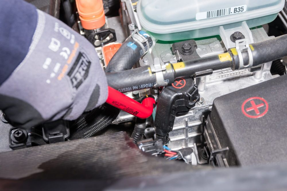 Produktbild Einringschlüssel schutzisoliert 630KV-15 außen Doppelsechskant Profil SW 15 mm bild 4