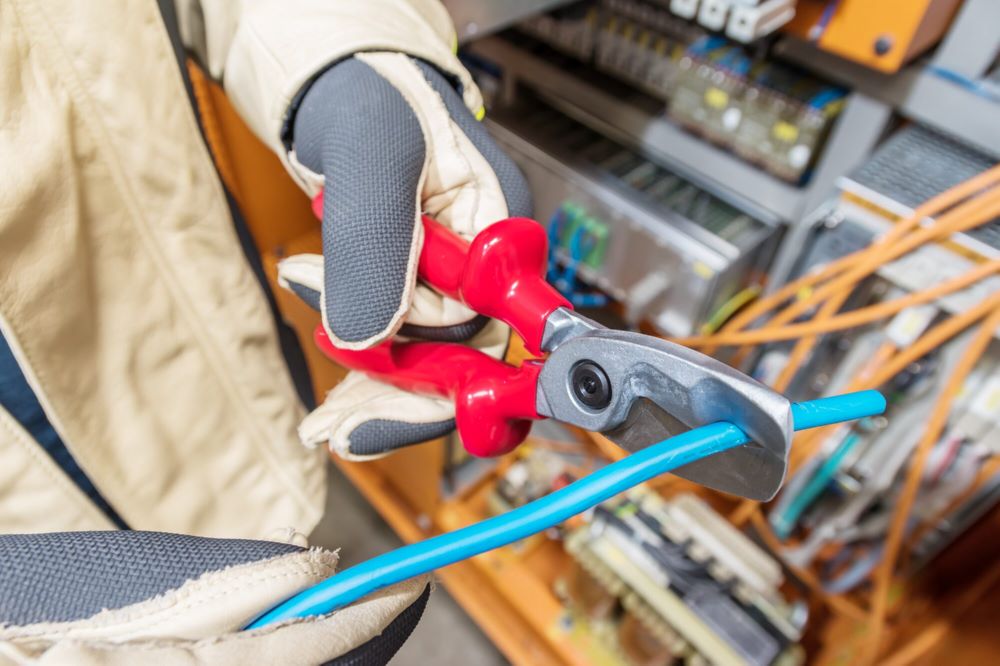 Produktbild Kabelschere schutzisoliert Doppelschneide 208 mm bild 2