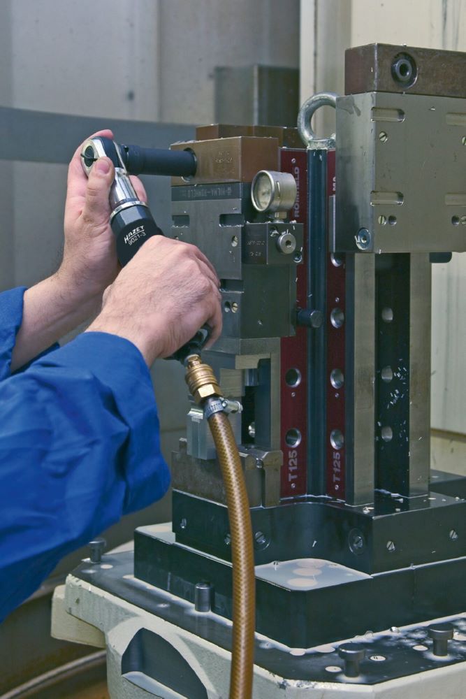 Produktbild Hazet Ratschenschrauber 9021-3 mit 3/8 Zoll Vierkant 179 mm bild 2