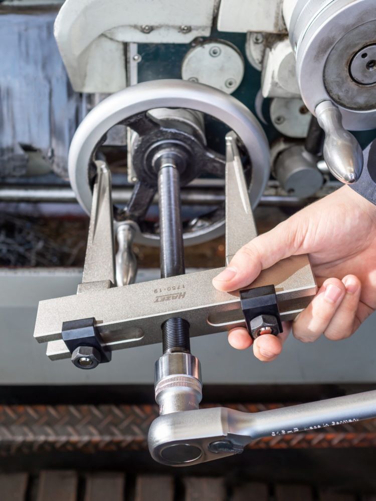 Produktbild Hazet Schnellspann Abzieher Spannbereich 185 mm 2 armig 1750-19 227 mm bild 4