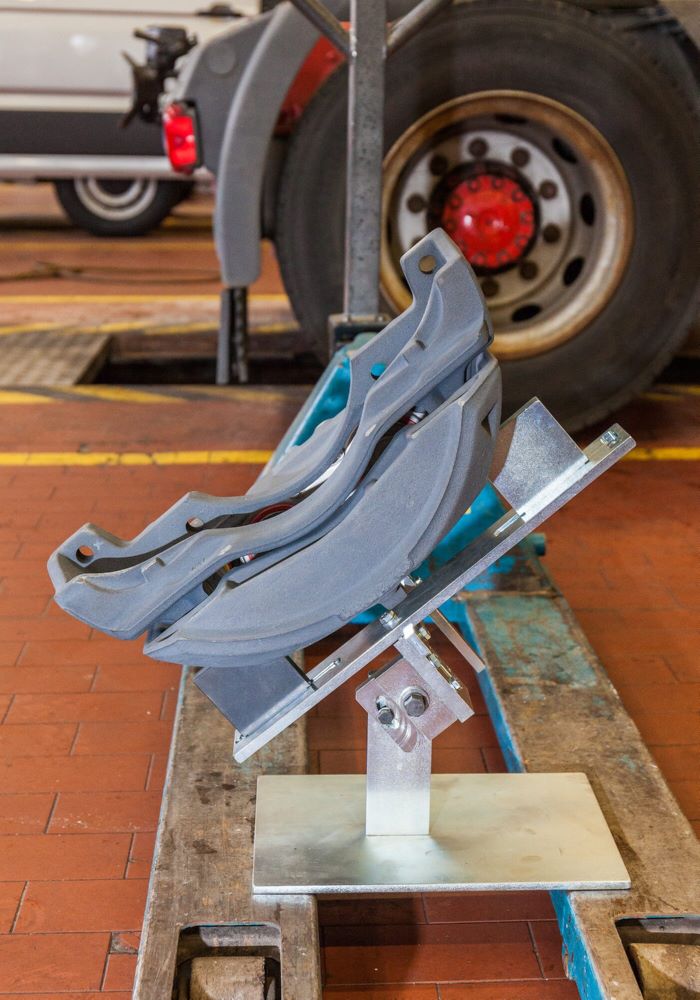 Produktbild Schwenklager 4972-2 für NKW 716 bis 911 mm SW 5 mm bild 2