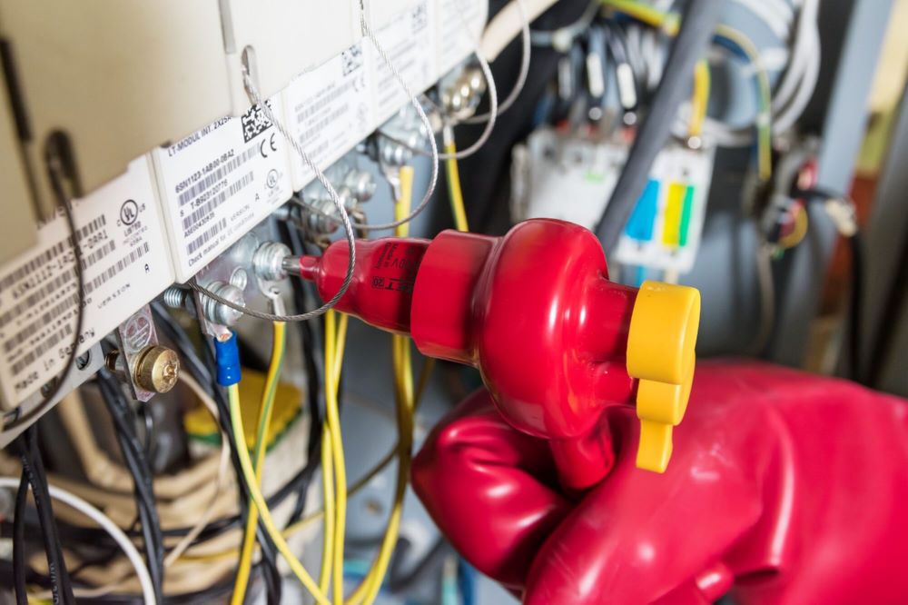 Produktbild Steckschlüsseleinsatz schutzisoliert 900KV-18 Außen Sechskant SW 18 mm bild 2