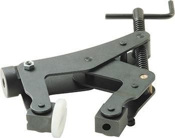 Produktbild Holdtec Schraubklemme 75 mm M8 innen mit Kunststoff Schutz