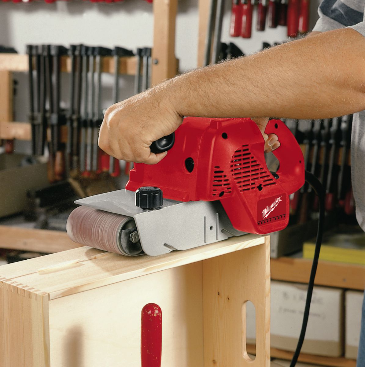 Produktbild Bandschleifer Milwaukee BS 100 LE bild 2