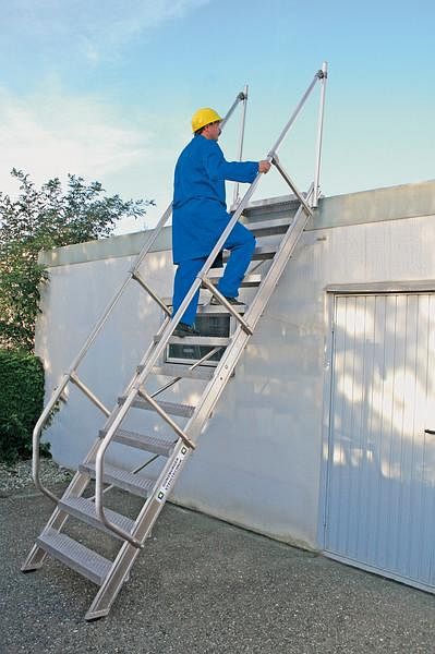 Produktbild Günzburger Aluminium Treppe 60 Grad mit 15 Stufen 600 mm breit