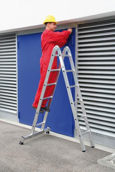 Produktbild Günzburger Aluminium Klappleiter mit Nivello Traverse 2 x 4 Sprossen